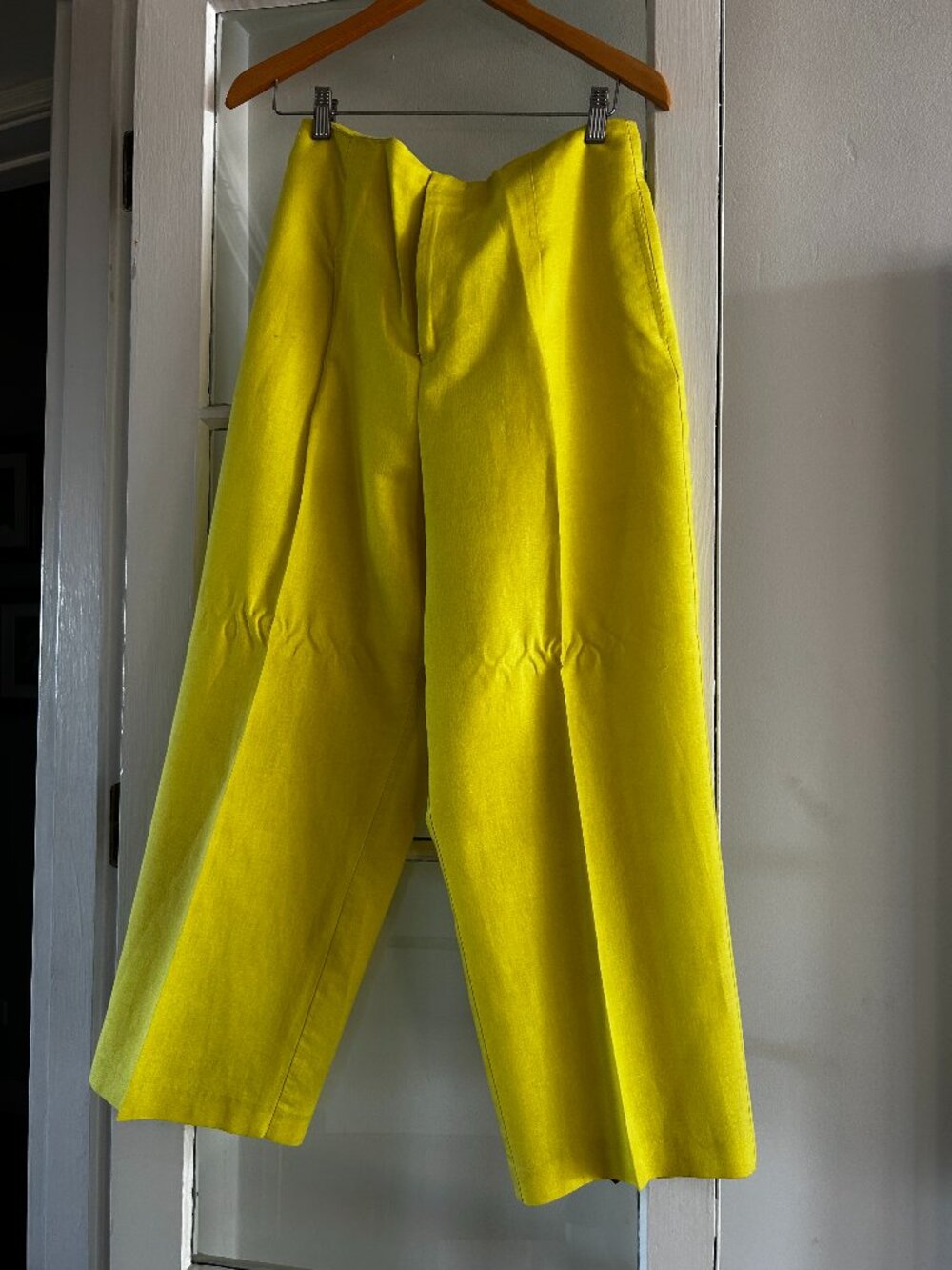 ZARA Lime Green Pants Size Medium